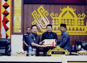 Penjabat Bupati Pringsewu Sampaikan Ranperda Pertanggungjawaban APBD