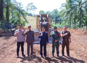Pj. Bupati Pringsewu Dr. Marindo Kurniawan Resmikan TMMD Ke-121