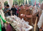 Dibuka Penjabat Bupati Pringsewu, Gerakan Pangan Murah di Bumi Arum Disambut Antusias Warga