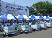 Pemkot Bandar Lampung Salurkan 100 Gerobak Motor Listrik UMKM