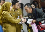 Wali Kota Eva Dwiana Bantu Warga Bandar Lampung Senilai Rp365 Juta