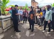 Wali Kota Eva Dwiana Tinjau Lokasi Banjir di Campang Raya