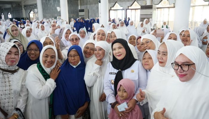 Pemkot Bandar Lampung Resmi Berangkatkan 1.159 Jemaah Calon Haji Tahun 2026