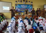 Eva Dwiana Bersama Kajati Lampung Monitoring Program MBG