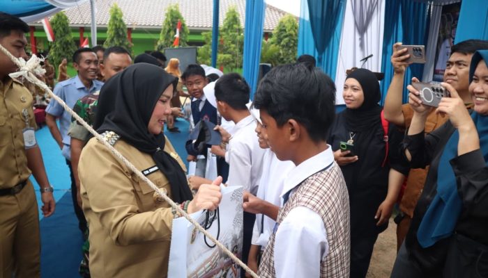 Lampung Pastikan Seluruh Siswa Tertampung, Sekolah Negeri Gratis Tanpa Pungutan